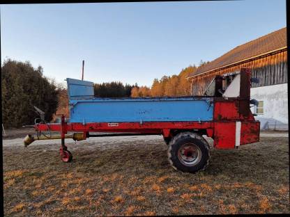 Bild 2:Miststreuer Mengele S260