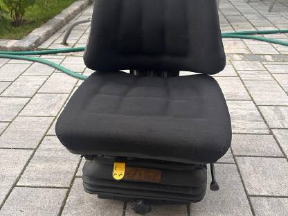 Traktorsitz Steyr Serie 80