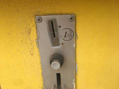 Bild 2:Staubsaugeranlage Münzsauger