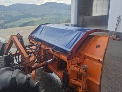 Bild 3:Kahlbacher DS 280 Schneepflug