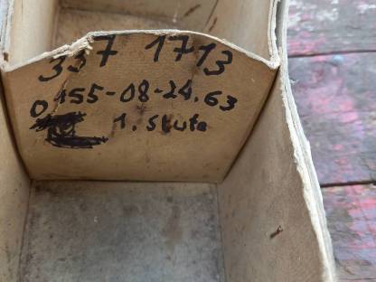 Bild 7:Ventilführungen Deutz Traktor 712 Motor