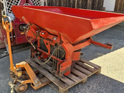 Bild 3:Düngerstreuer Kirchner 500-1