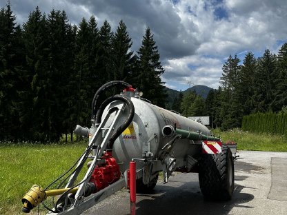 Bild 3:Vakutec Güllefass VA 7300