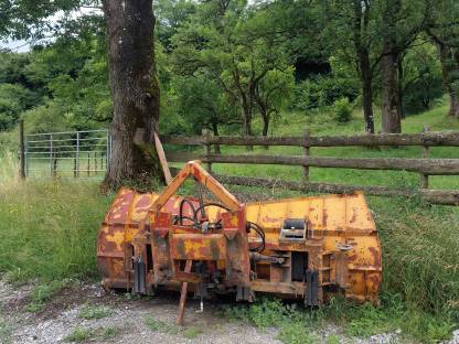 Bild 2:Kahlbacher Schneepflug 3 m