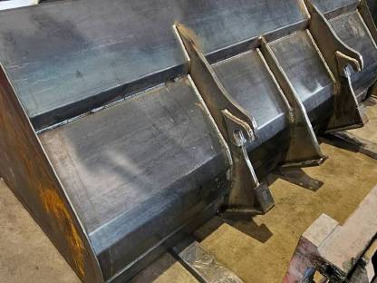 Bild 5:Hoflader Schaufeln, Frontlader, Radlader, Teleskoplader