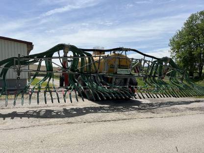 Bild 4:Zunhammer 14 m³ Schleuderfass