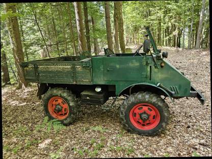 Bild 4:Unimog  2010