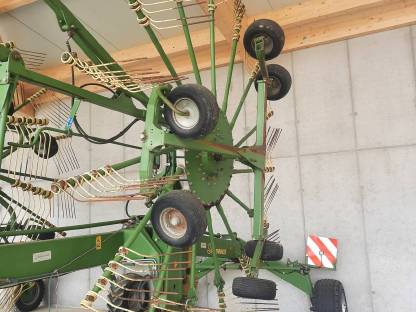 Bild 2:Krone Swadro 907