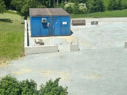 Container