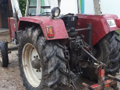 Bild 5:Steyr 50 mit Frontlader