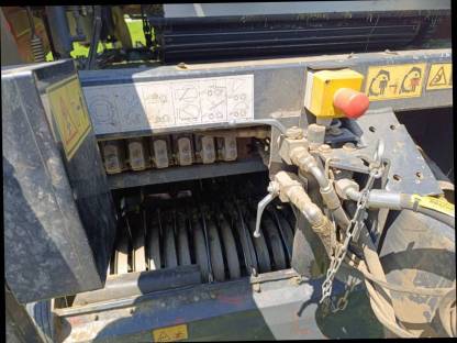 Bild 5:Taarup Kuhn Ballenpresse