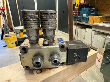 3 Funktion 12 V für Frontlader