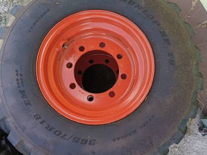 Bild 4:Reifen für Hoftrac, Radlader