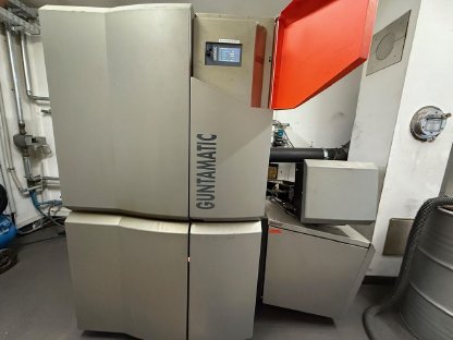 Bild 3:Hackschnitzelheizung Guntamatic Powerchip 100 + Filter