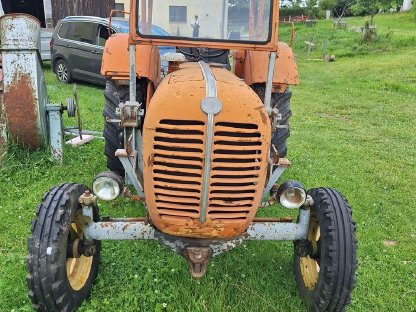 Alter Traktor 1965 Steyr