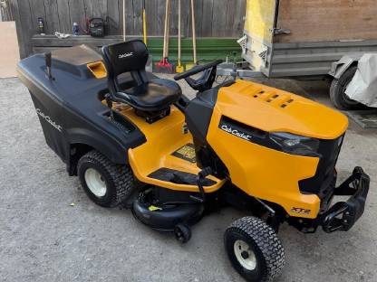Bild 2:Cub Cadet XT2
