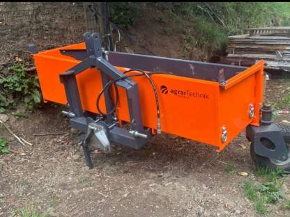 Bild 5:Ibex G2 mit Mähwerk, Allroundmax, Kreisler, Anbaukiste