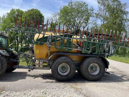 Bild 7:Zunhammer 14 m³ Schleuderfass