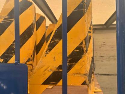 Bild 4:Anfahrschutz Palettenregal