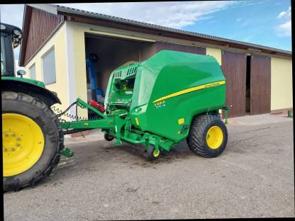 John Deere Rundballenpresse