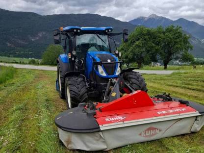 Bild 2:Kuhn PZ 270 Frontmähwerk