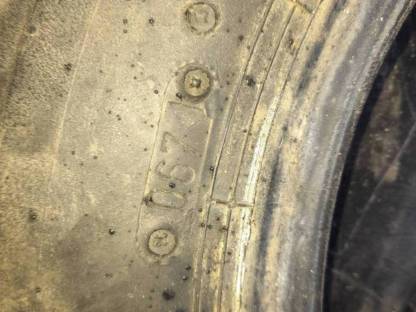 Bild 2:Mähtrac Reifen 29x12.50-15