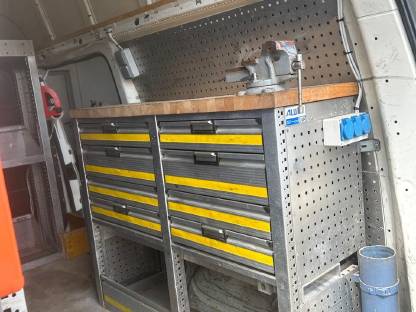 Bild 6:VW T5 Hochdach langer Radstand 2,5 l