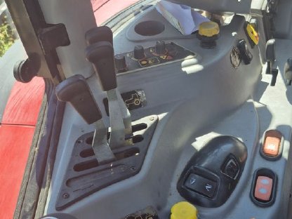 Bild 8:Massey Ferguson MF 4355