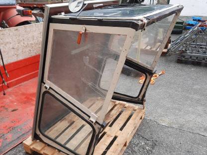 Bild 2:Traktorkabine Fritzmayer