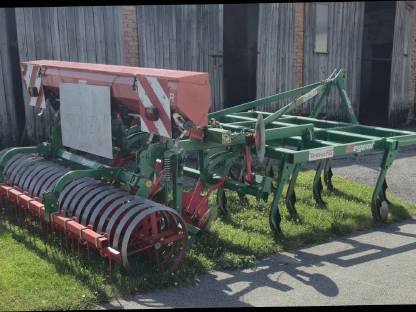 Bild 3:Regent Tukan DSG 300 4-Balken Grubber + Saatgutkasten