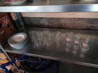 Bild 6:Teller, Gläser, Schalen, Tassen