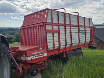 Ladewagen Pöttinger Siloprofi 3