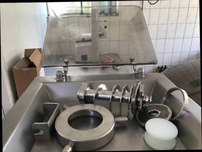 Bild 5:Toperczer Fleischwolf neuwertig