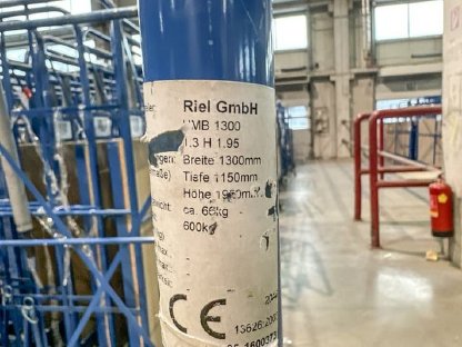 Bild 5:Möbelcorlettenwagen Typ 1300 Riel Brennholzlagerung