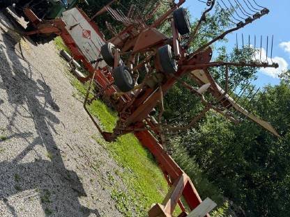 Bild 2:Kuhn GA 7302 DL Doppel-Seitenschwader