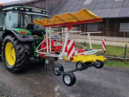 Bild 6:Pöttinger Top 422 Schwader