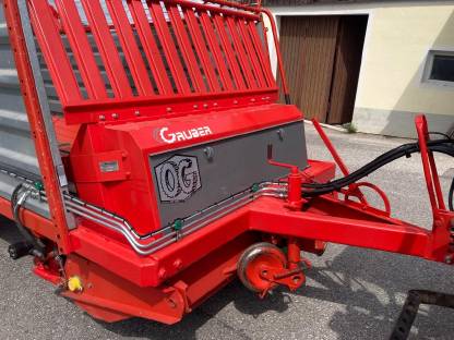 Bild 2:Gruber Ladewagen LT 21-06