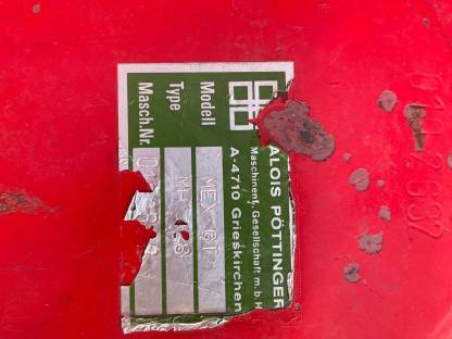 Bild 9:Pöttinger Einzelreiher Maishäcksler GT