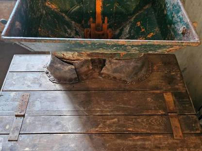 Bild 2:Alte Getreidemühle Schrotmühle