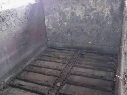 Bild 4:Tebbe 18 t Mist- und Kompoststreuer