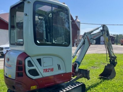 Takeuchi TB216
