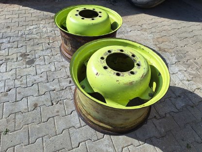 Lemmerz Felgen Verstellfelgen 15 x 28 Zoll MB trac, Fendt