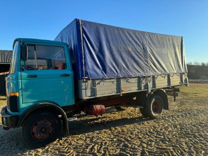Klassiker Mercedes Benz Transporter mit gültigem Pickerl