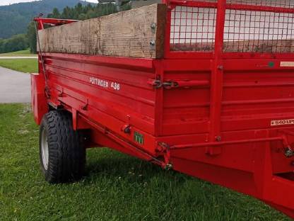 Pöttinger Miststreuer 4001 mit Feinstreuwerk