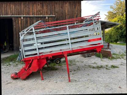 Bild 3:Reform / Lindner Muli Ladewagenaufbau