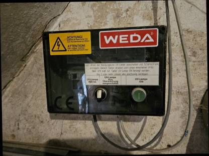 Bild 6:Flüssigfütterung Schauer mit UV-Lampe