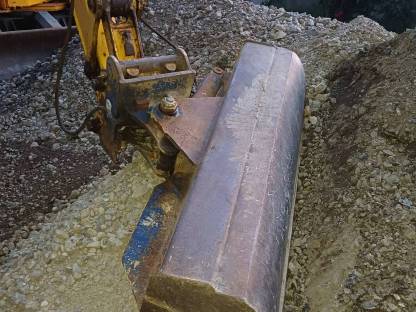 Bild 6:Bagger Takeuchi TB 180 FR