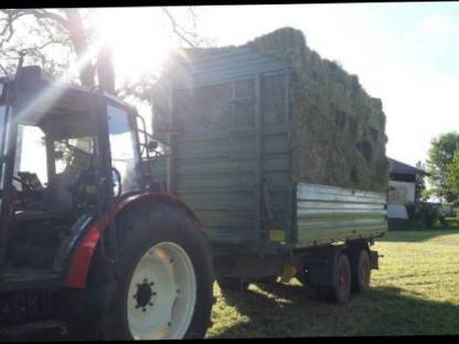 Bild 2:Heu in Kleinballen