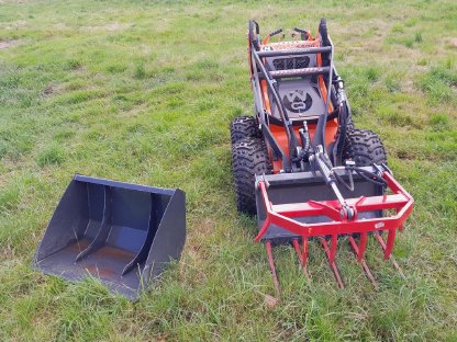Bild 2:Cast SSQ11 Workyquad Kompaktlader gebraucht