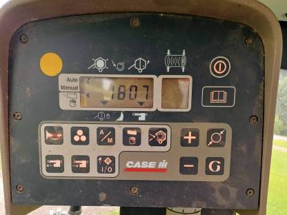 Bild 7:Case RB 454 Strohpresse